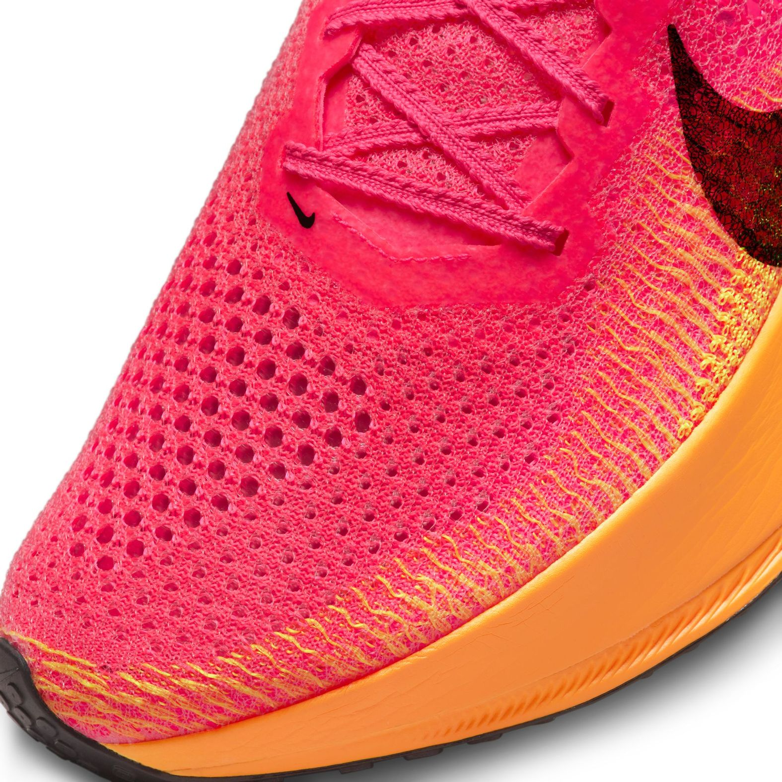 Vaporfly 4 hotsell for sale pink